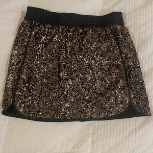 Sam Edelman sequin skirt with pockets. NWT size small.